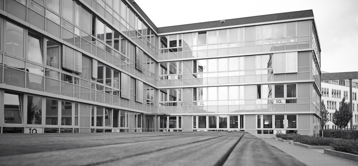 Innenhof Unicom 2 Bremen Bild vom Innenhof des Unicom 2 mit Büros von IQ Technikum